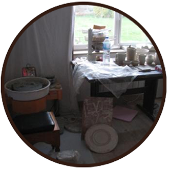 Au grès des saisons | Matériel Au grès des saisons matériel tours de poterie atelier